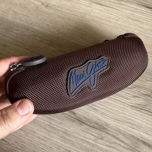 Maui Jim’s Small Clip-On Zip Around Eyewear Glasses Sunglasses Case
